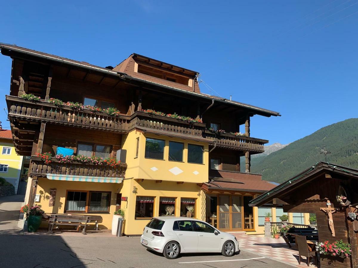 Pension Pichlerhof Stall Bagian luar foto